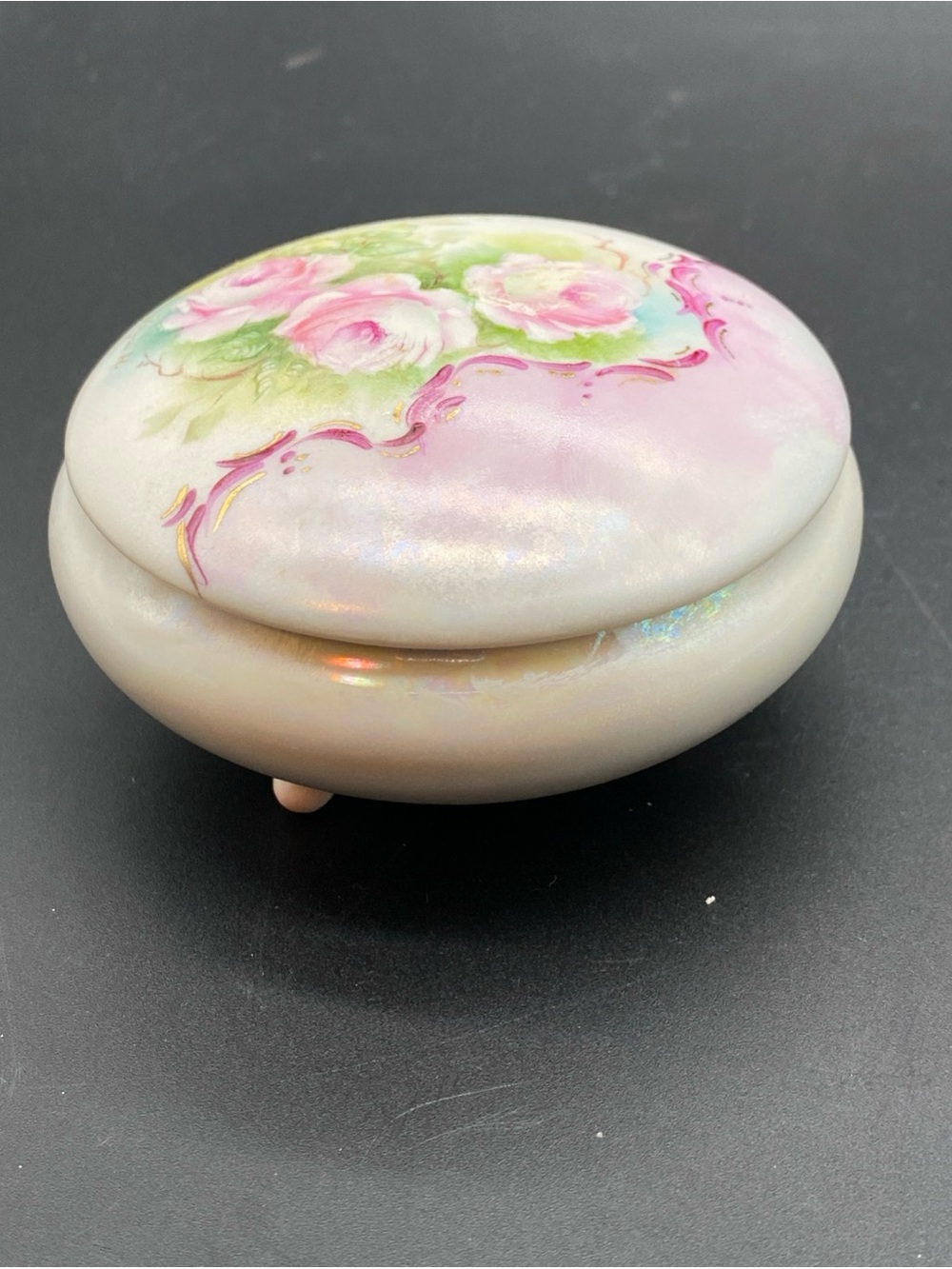 Hand painted Trinket/Powder Box Lidded Footed - Picture 2 of 10